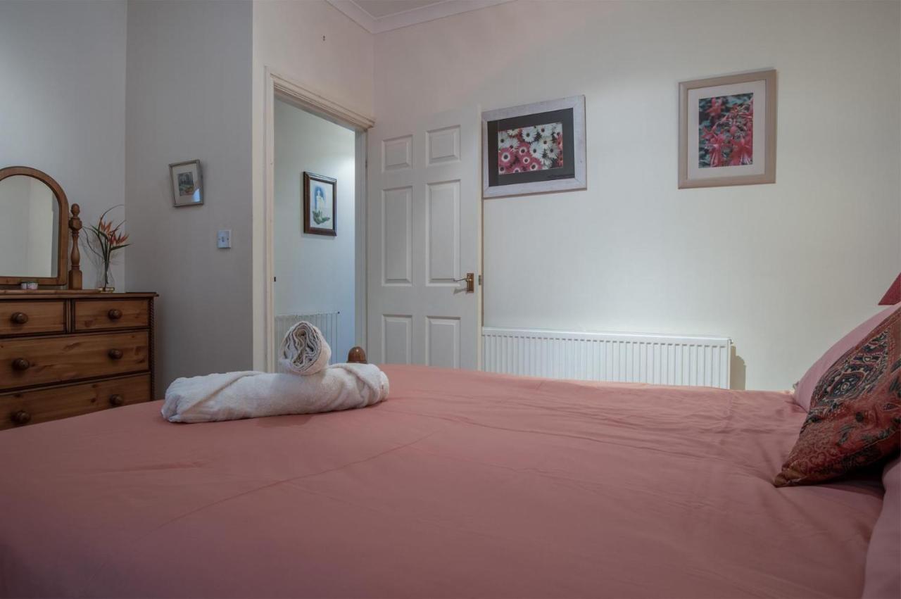 Arcadia - 1 Bedroom Apartment - Tenby Exterior foto